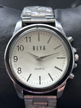 Beya Silver Tone Black Bezel Men’s Quartz Watch